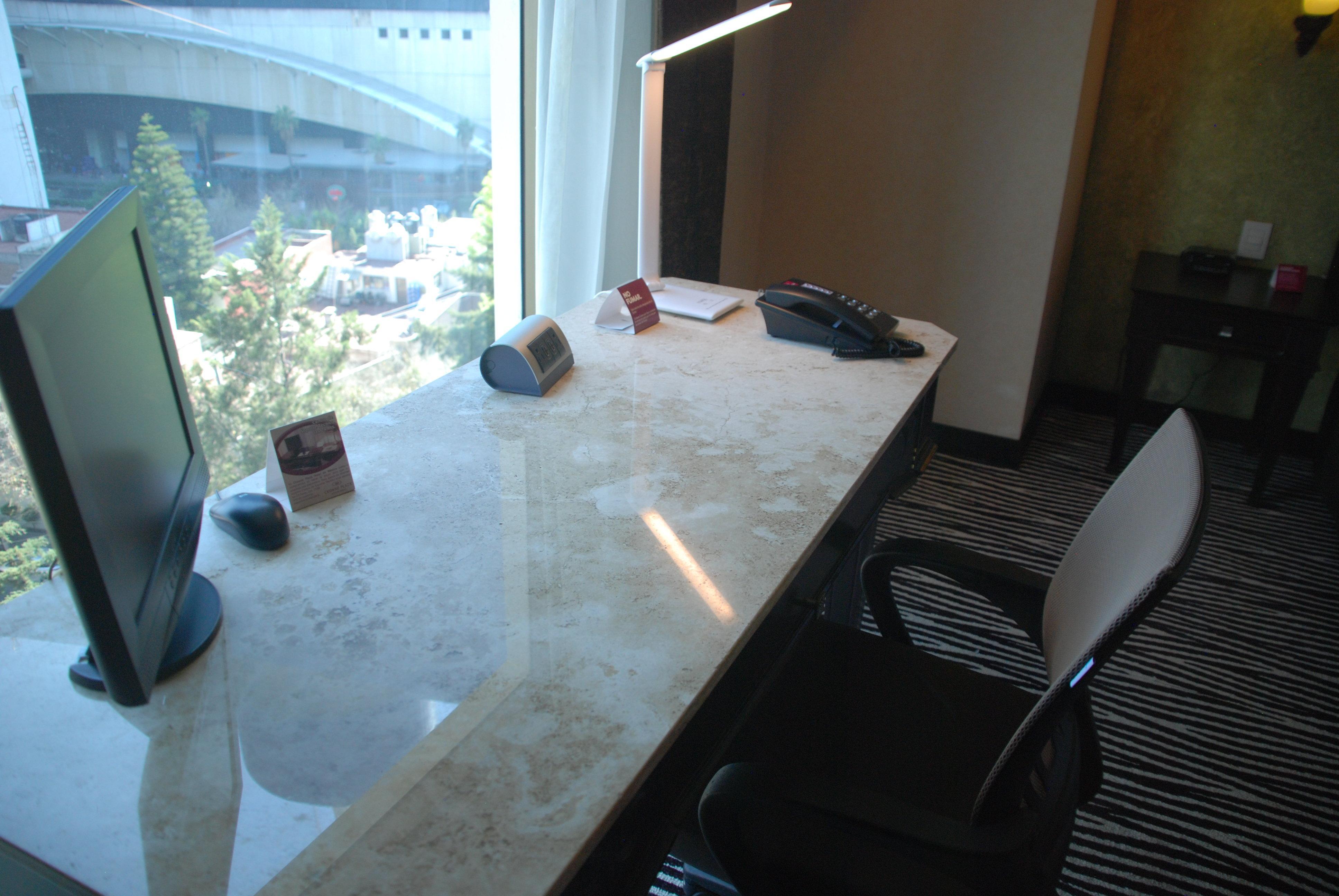 Belair Unique Mexico City Wtc, Trademark By Wyndham Extérieur photo A marble desk